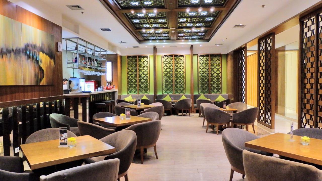 El Hotel Jakarta Exterior foto